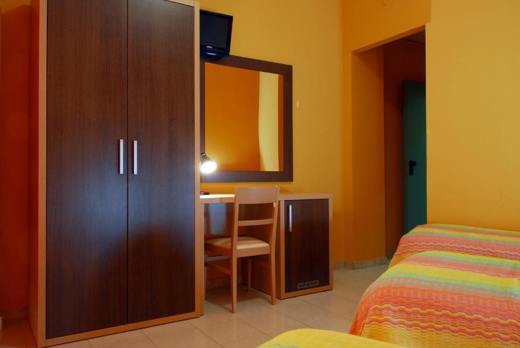 Hotel Michelangelo Teramo Rum bild
